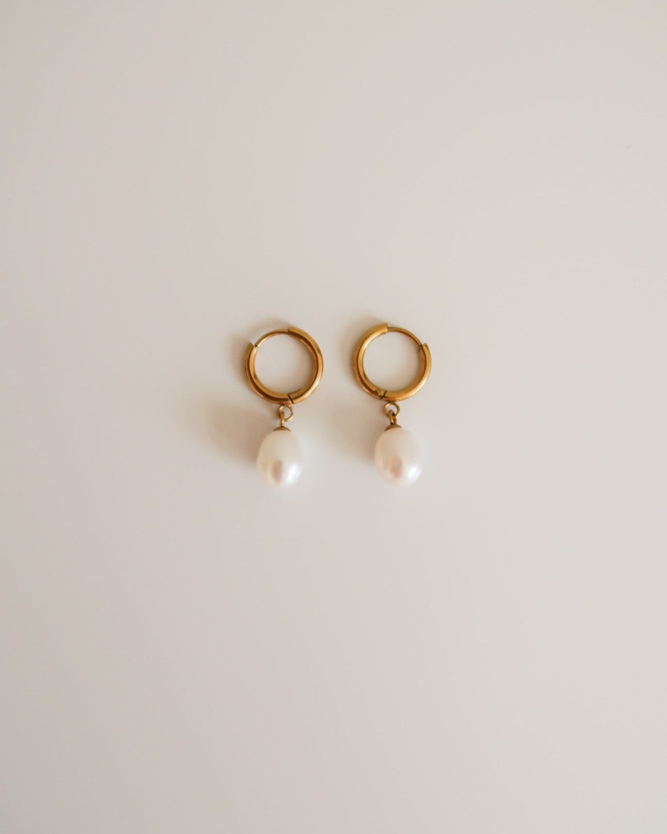 Gold Pearl Earrings