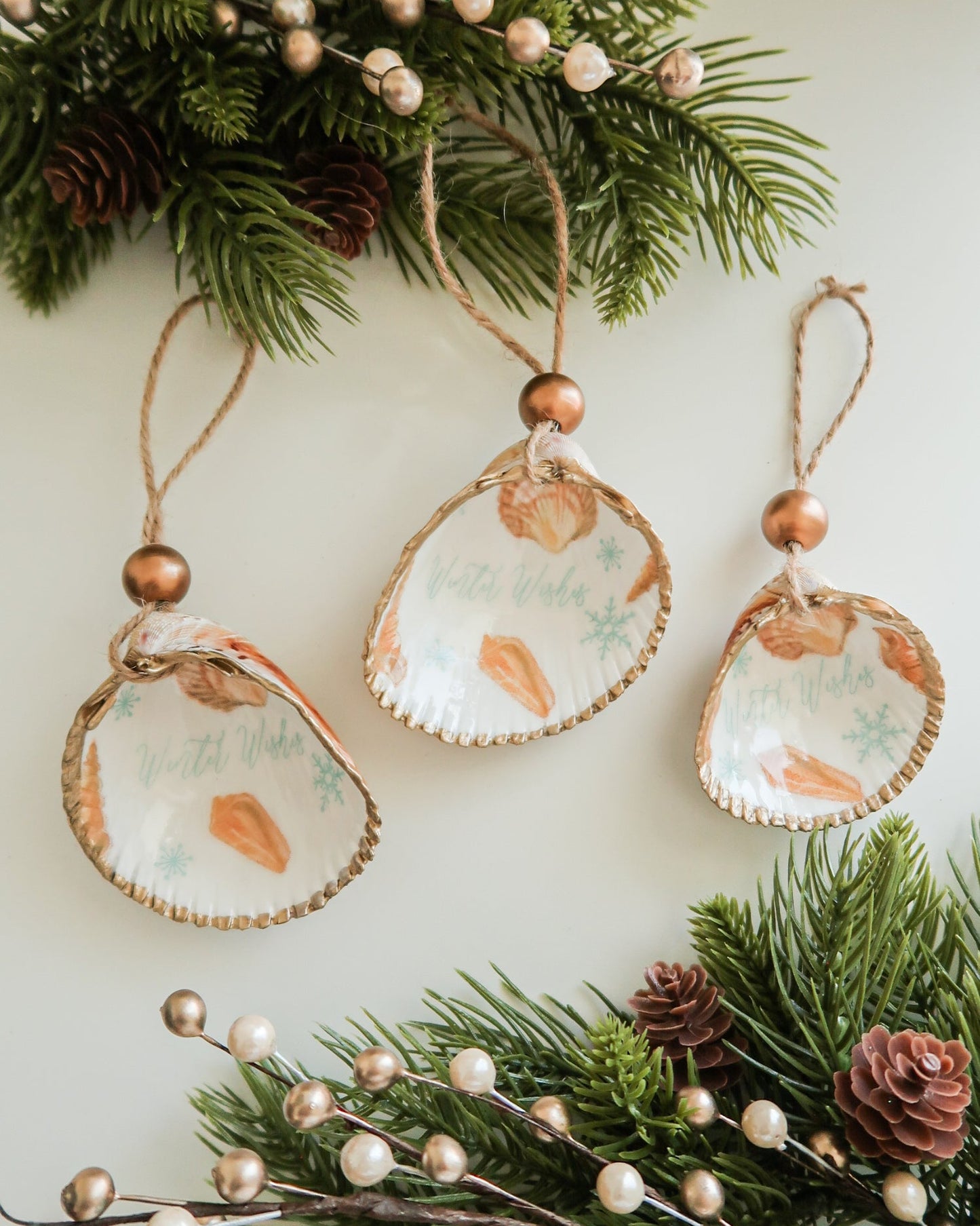 Winter Wishes Cockle Ornament