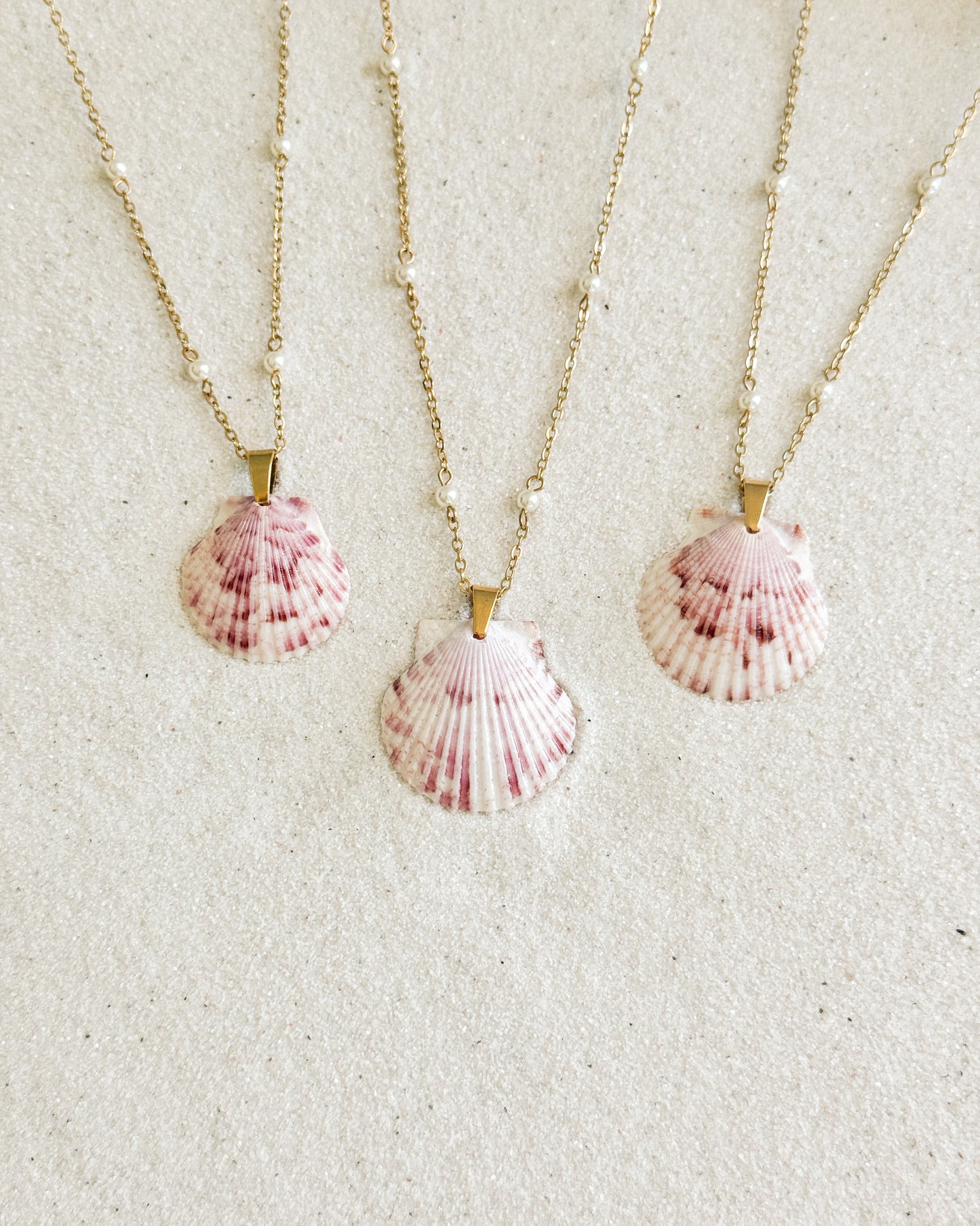 Dainty Pearl Gold Shell Necklace