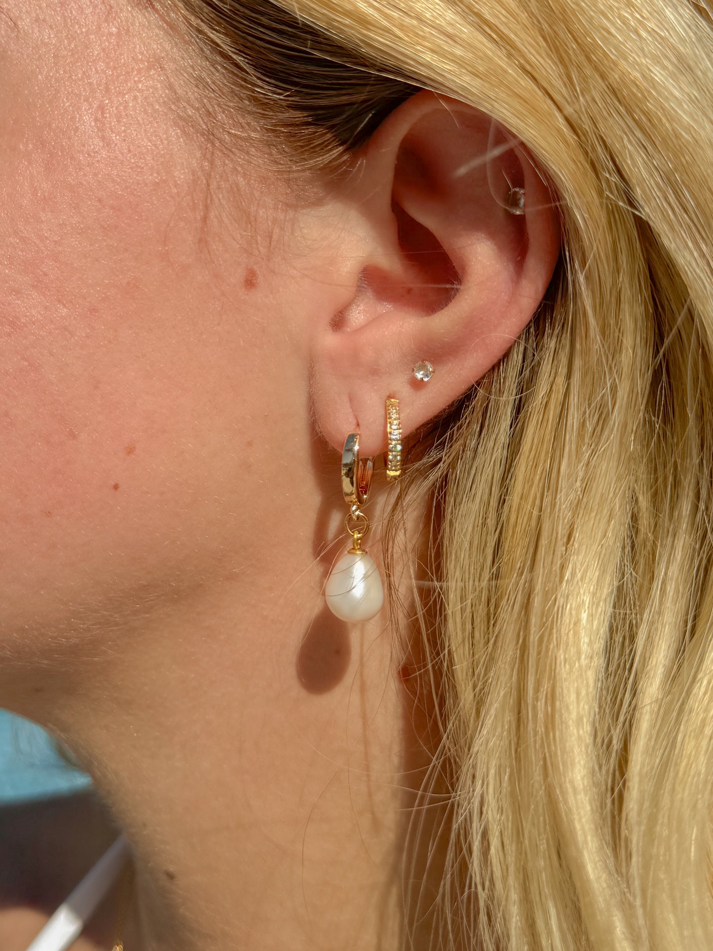 Gold Pearl Earrings