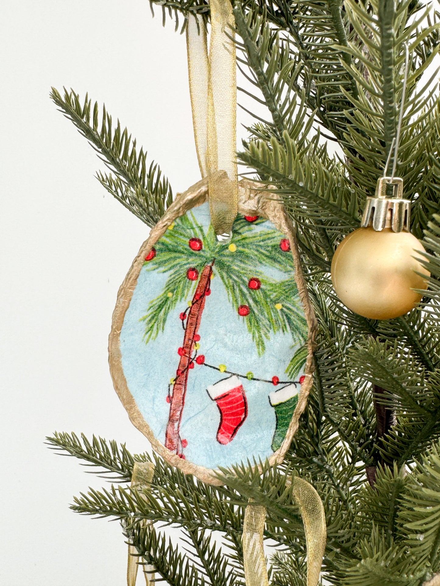 Coastal Stockings Oyster Ornament